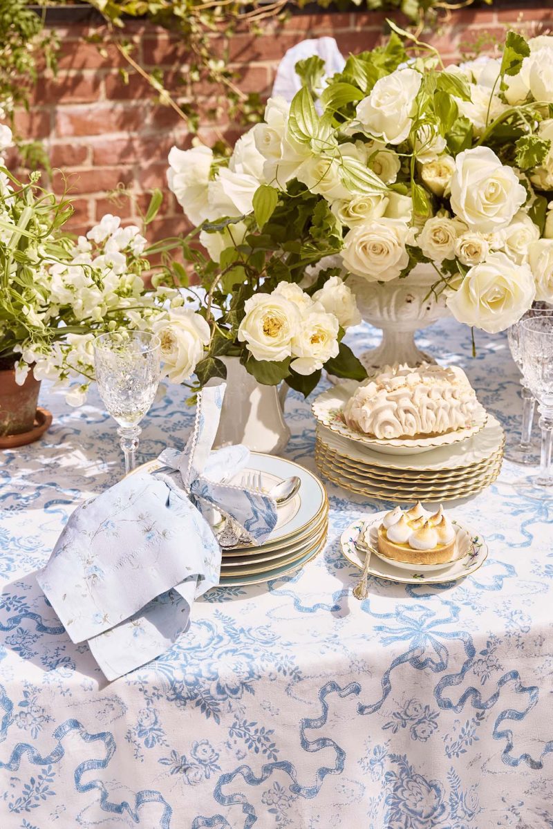 20240416 SP24HomeStillLife MjKorgeer Tablescapes BlissfulBlue