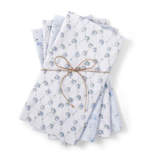 FourNapkins WaterLilyAndMistyLace0390