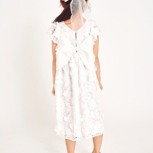 GD051 1368 NANCYDRESS TRUEWHITE 003