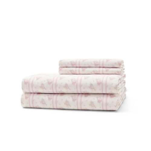 Introducing our lightweight and airy sheets in a beautiful floral pink design. Crafted from 100% cotton, these sheets offer the perfect combination of comfort and breathability.